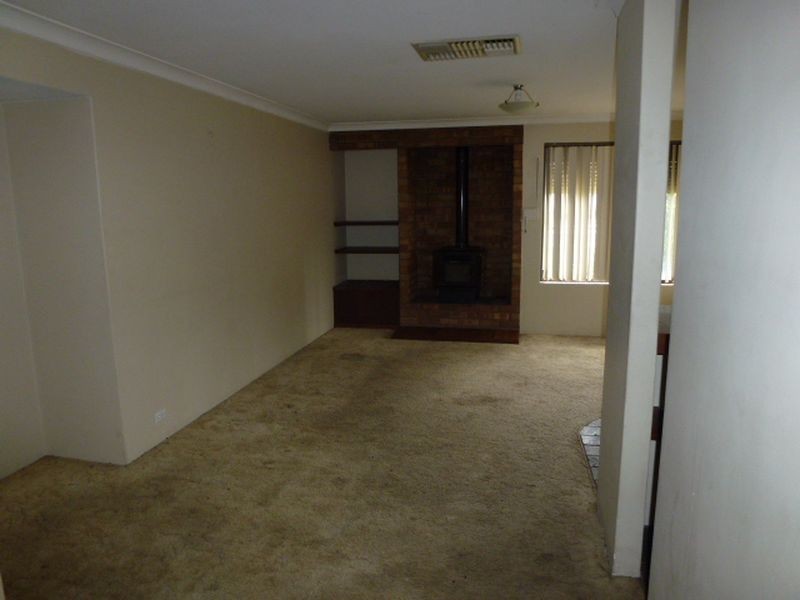 94 Chamberlain Street, Gosnells WA 6110