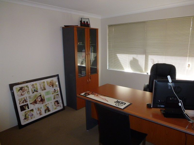 13 Mingara Avenue, Harrisdale WA 6112