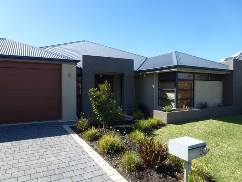 13 Mingara Avenue, Harrisdale WA 6112