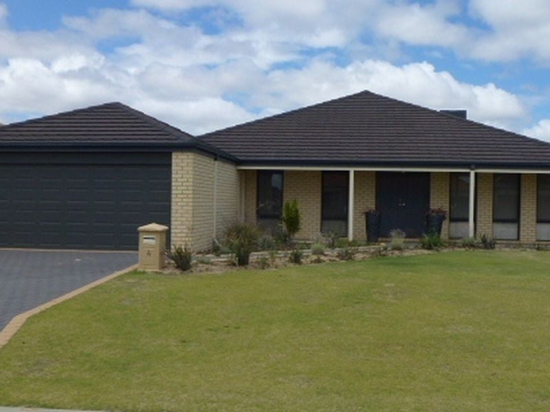 4 Casablanca Avenue, Southern River WA 6110