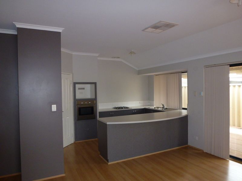 4 Casablanca Avenue, Southern River WA 6110