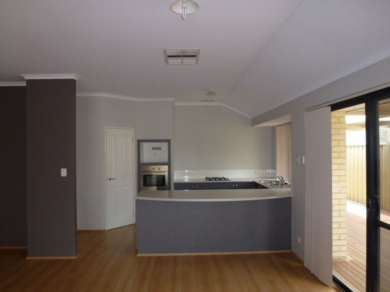 4 Casablanca Avenue, Southern River WA 6110