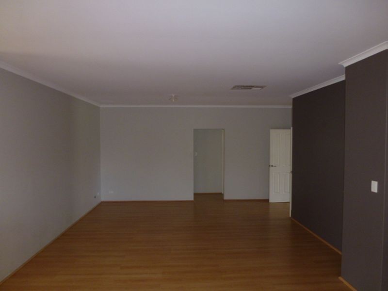 4 Casablanca Avenue, Southern River WA 6110