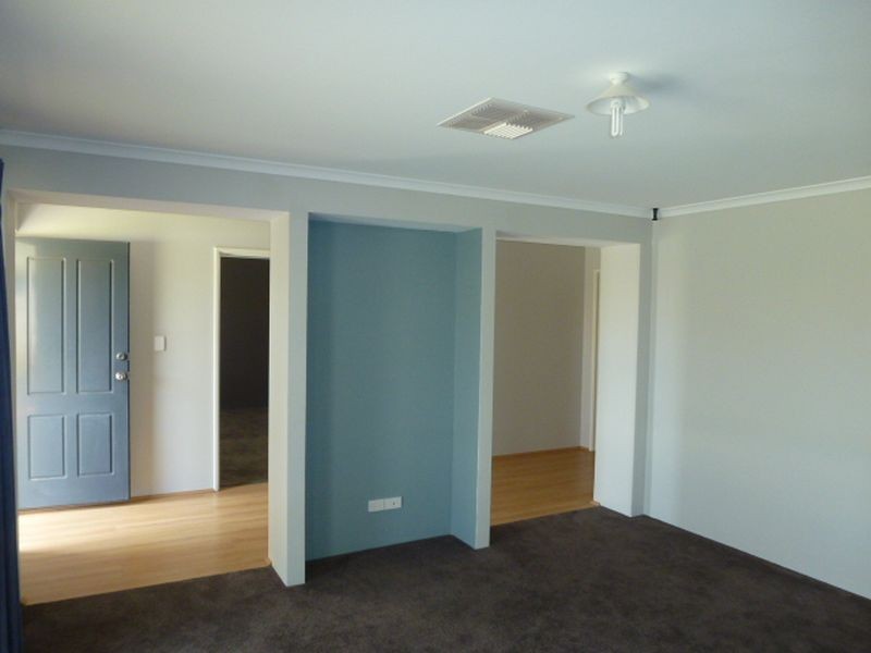 4 Casablanca Avenue, Southern River WA 6110