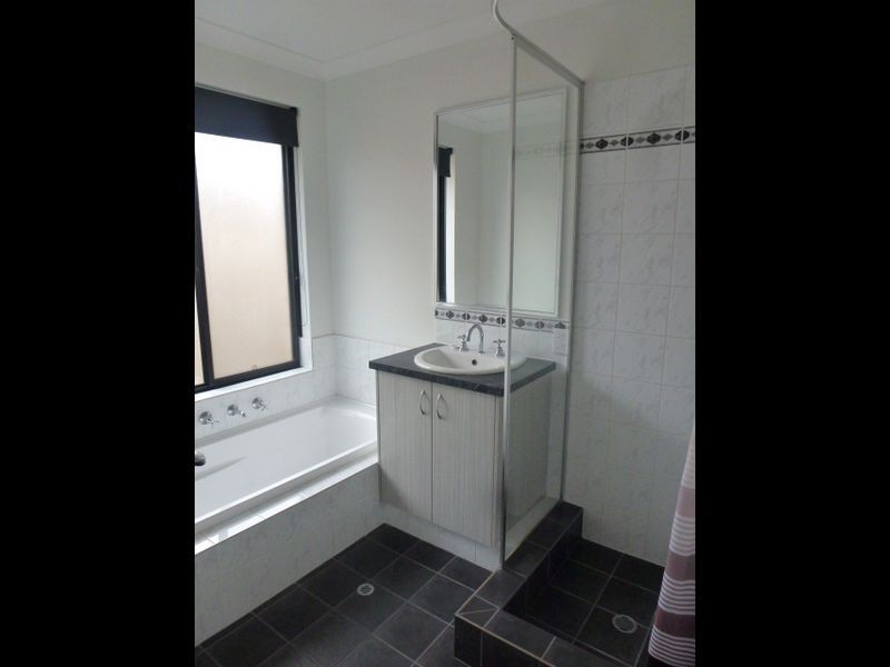 376 Warton Road, Southern River WA 6110