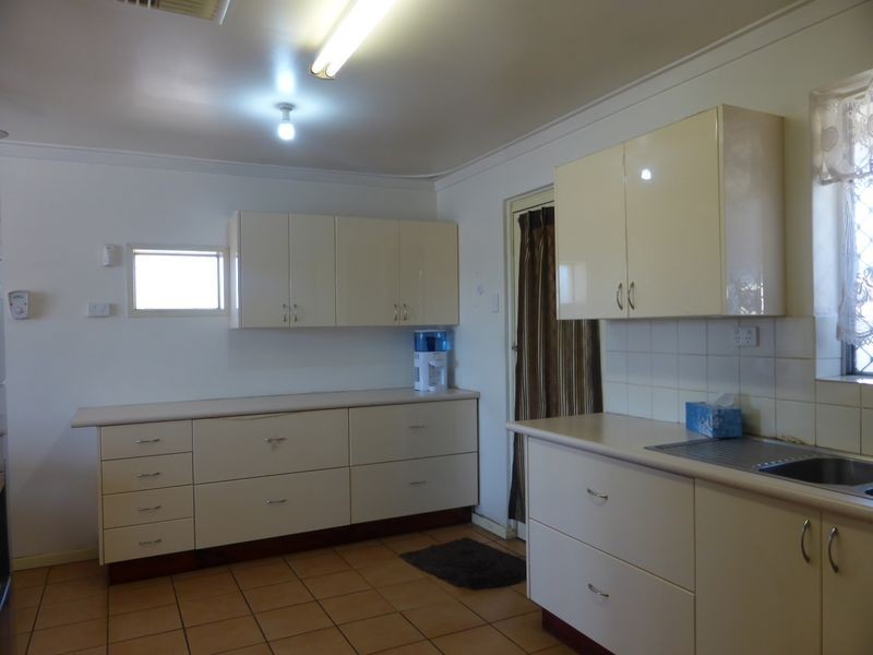 126 William Street, Beckenham WA 6107