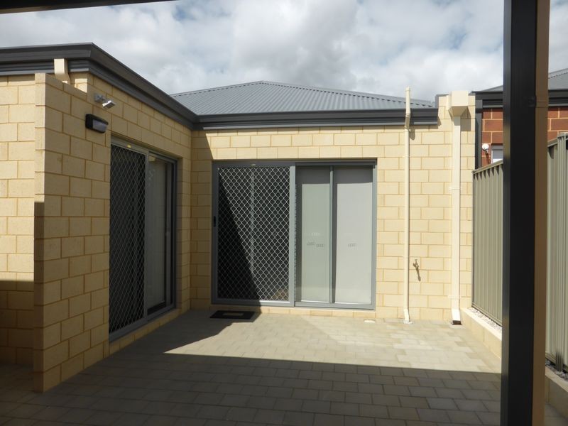 11 Cattach Way, Byford WA 6122