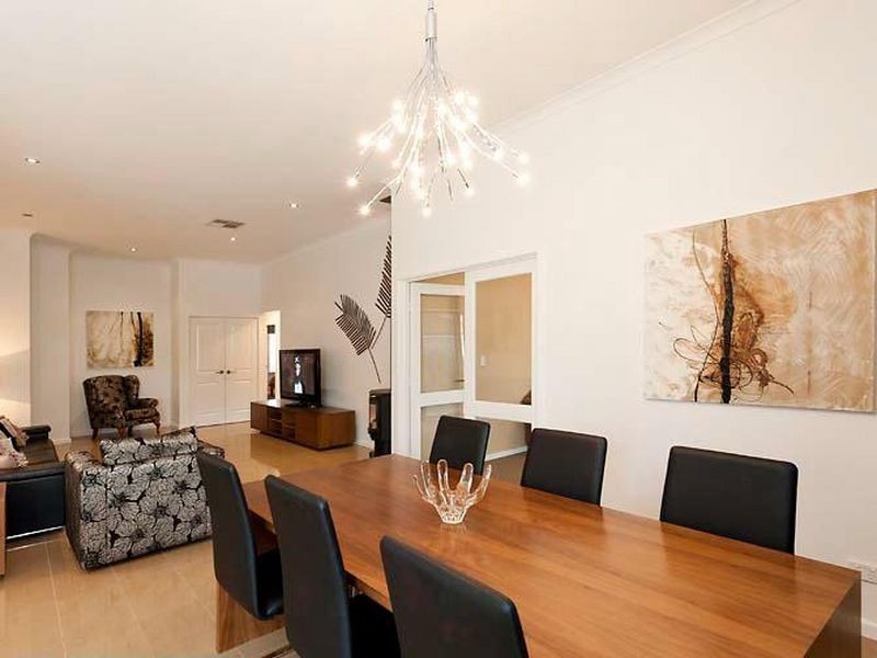 20 Woodrush Way, Canning Vale WA 6155