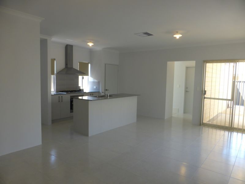 49 Gracefield Boulevard, Harrisdale WA 6112