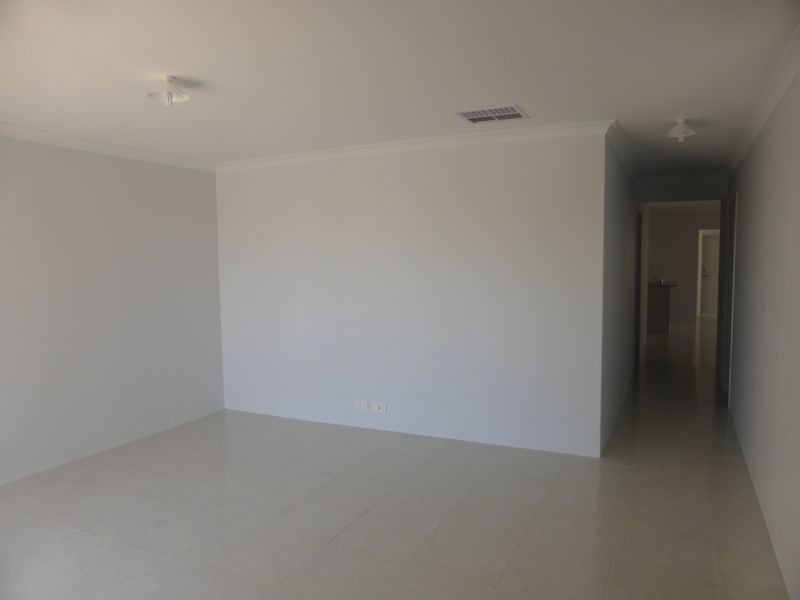 49 Gracefield Boulevard, Harrisdale WA 6112