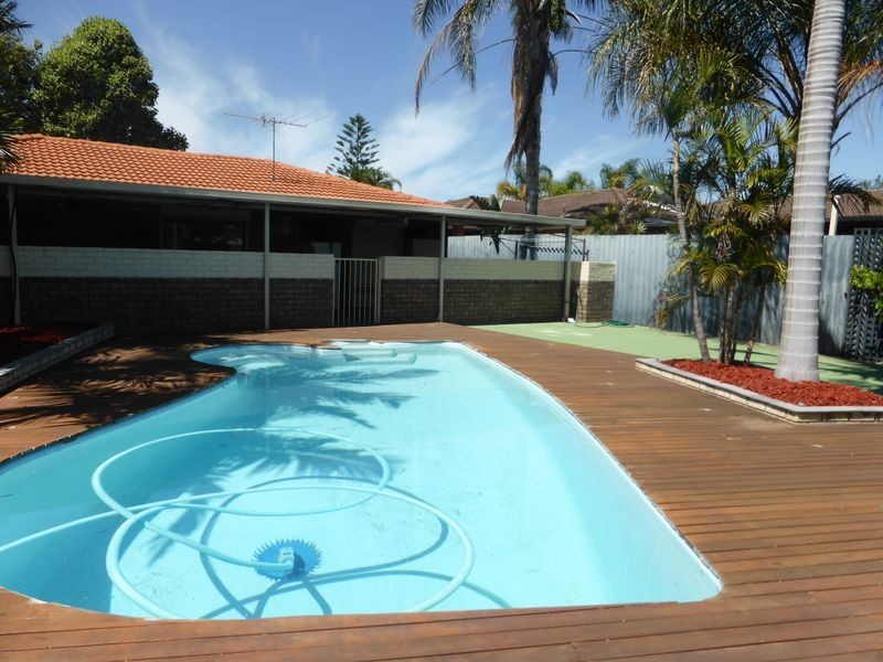 40 Hargrave Drive, Thornlie WA 6108