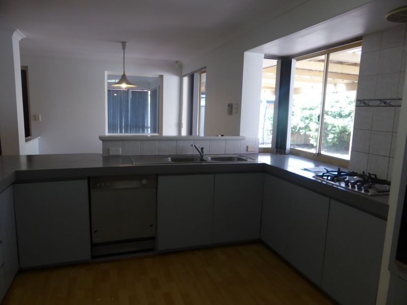 34 Bremner Circle, Canning Vale WA 6155