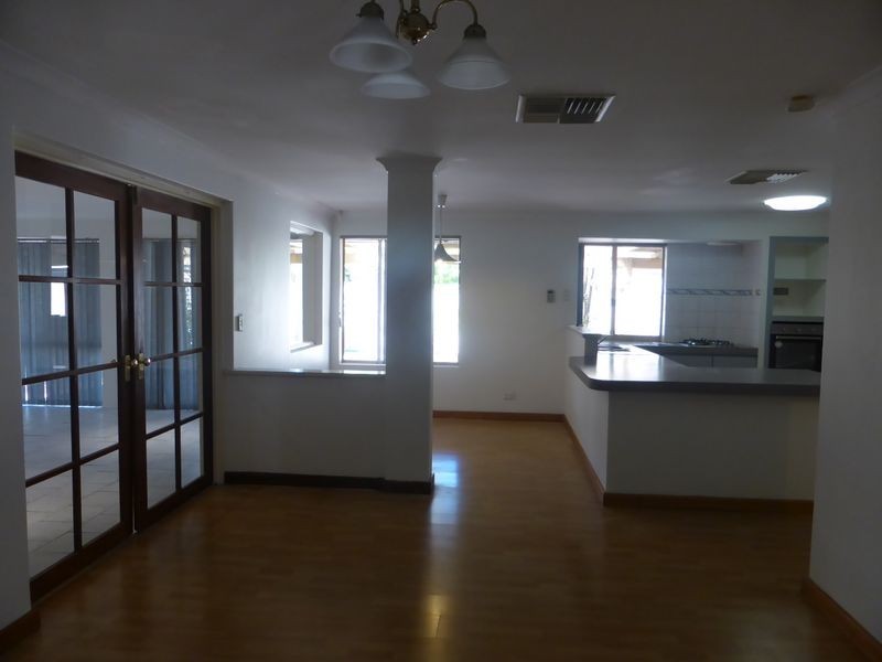 34 Bremner Circle, Canning Vale WA 6155