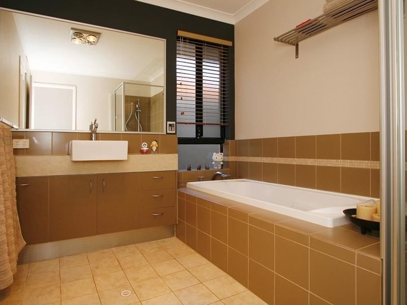 15 Treeline Parade, Southern River WA 6110