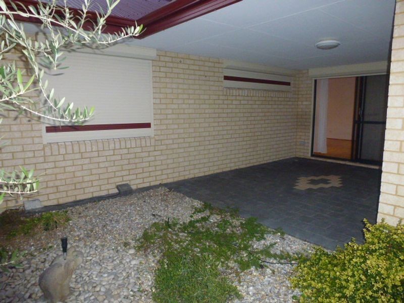 38 Little John Road, Armadale WA 6112