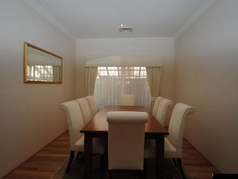 23 Woodrush Way, Canning Vale WA 6155