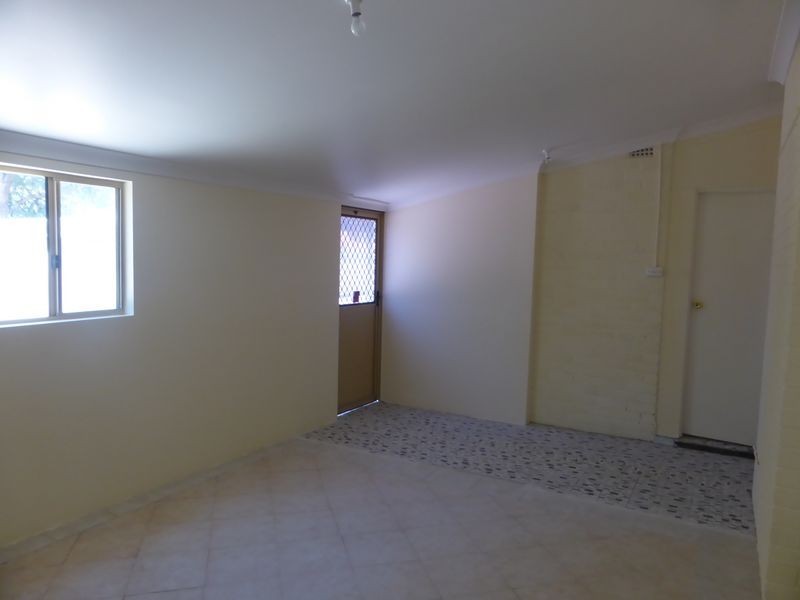 262 Spencer Road, Thornlie WA 6108