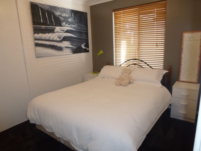 9 Ambassador Court, Thornlie WA 6108