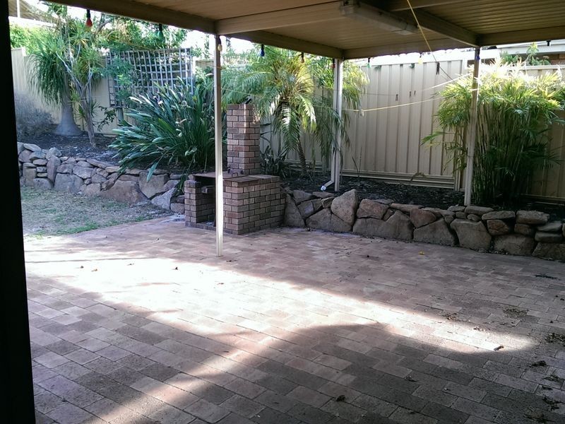 51 Ovens Rd, Thornlie WA 6108