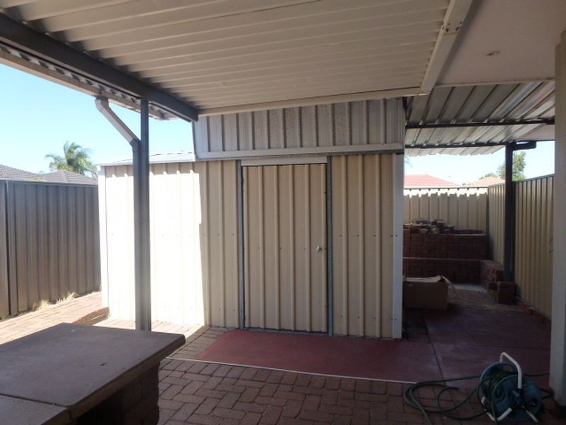 2 Curry Court, Huntingdale WA 6110