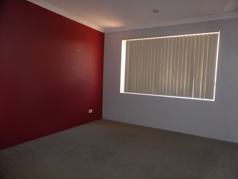 8 Strutt Parkway, Southern River WA 6110