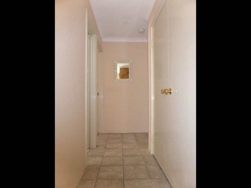 16/6 Lester Drive, Thornlie WA 6108