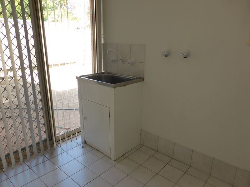 16/6 Lester Drive, Thornlie WA 6108