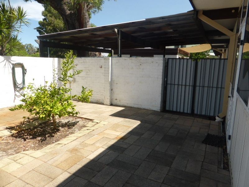 23 Princeton Court, Thornlie WA 6108