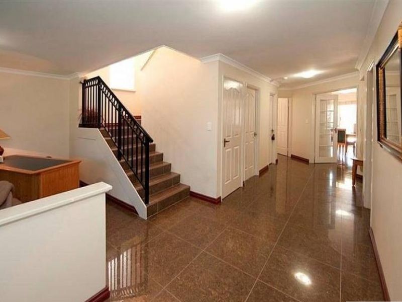 44 Parkview Drive, Southern River WA 6110