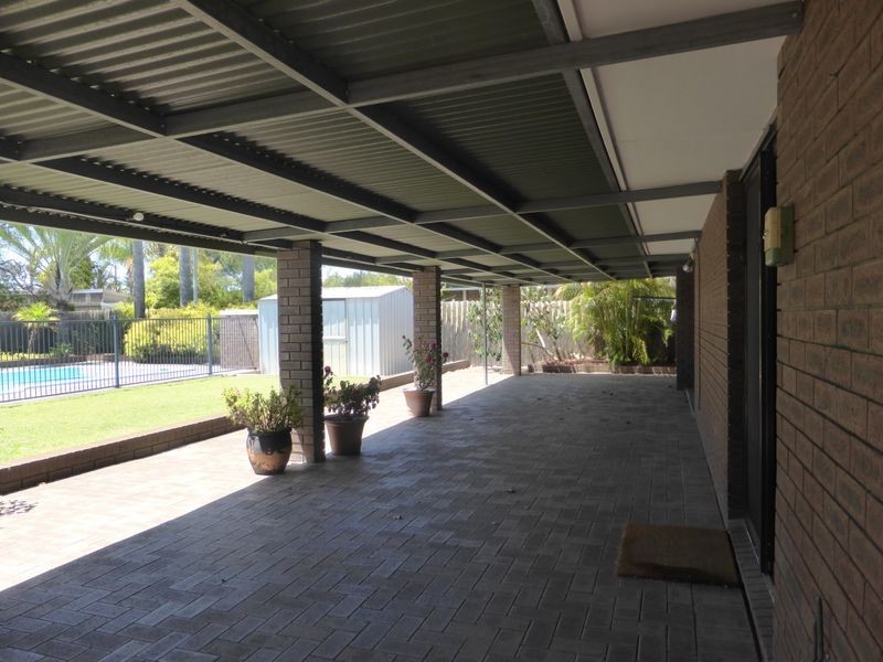 32 Kingsford Way, Huntingdale WA 6110