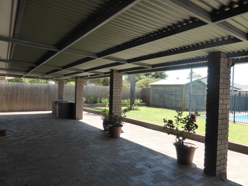 32 Kingsford Way, Huntingdale WA 6110