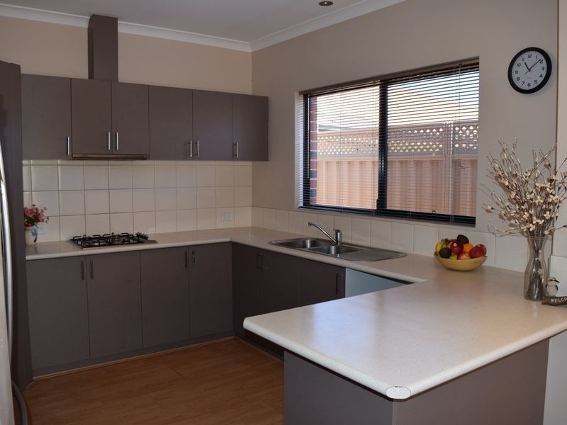 51 The Bridgeway, Canning Vale WA 6155