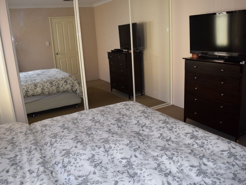 51 The Bridgeway, Canning Vale WA 6155