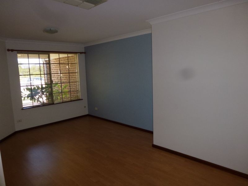 9 Aruba Court, Southern River WA 6110