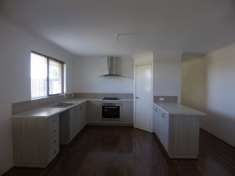 31 Orpington Drive, Southern River WA 6110