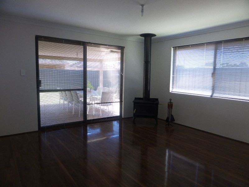 31 Orpington Drive, Southern River WA 6110