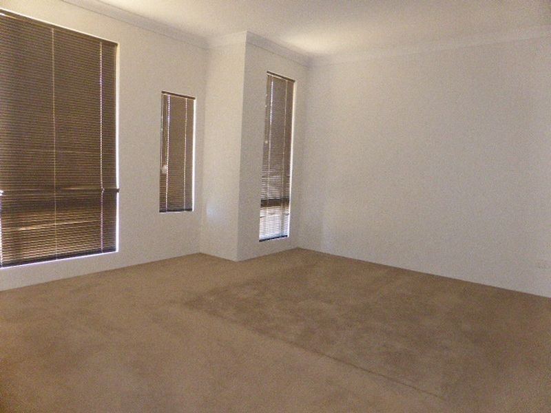 31 Orpington Drive, Southern River WA 6110