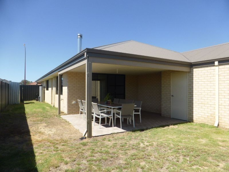 31 Orpington Drive, Southern River WA 6110