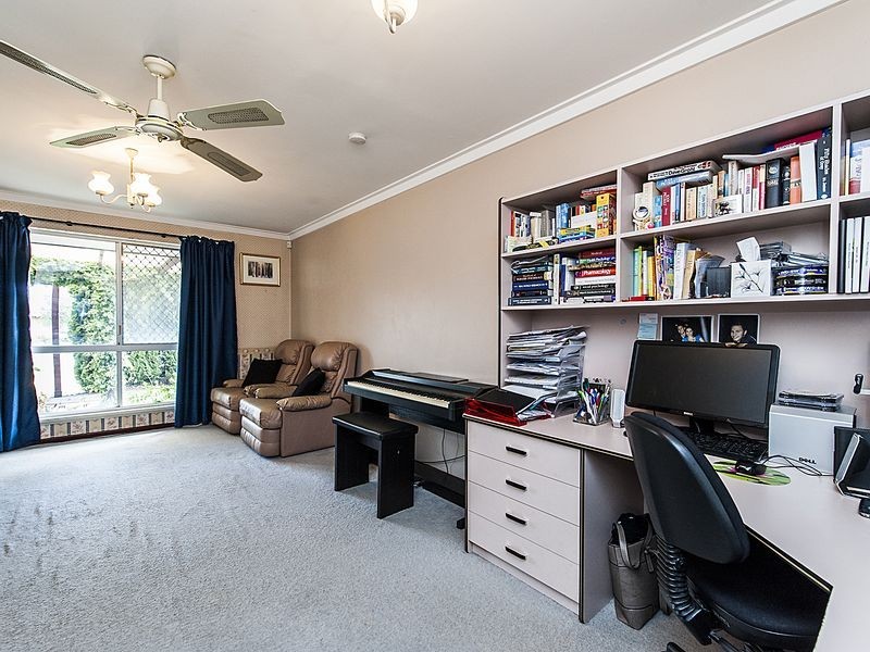3 Hovea Place, Maddington WA 6109