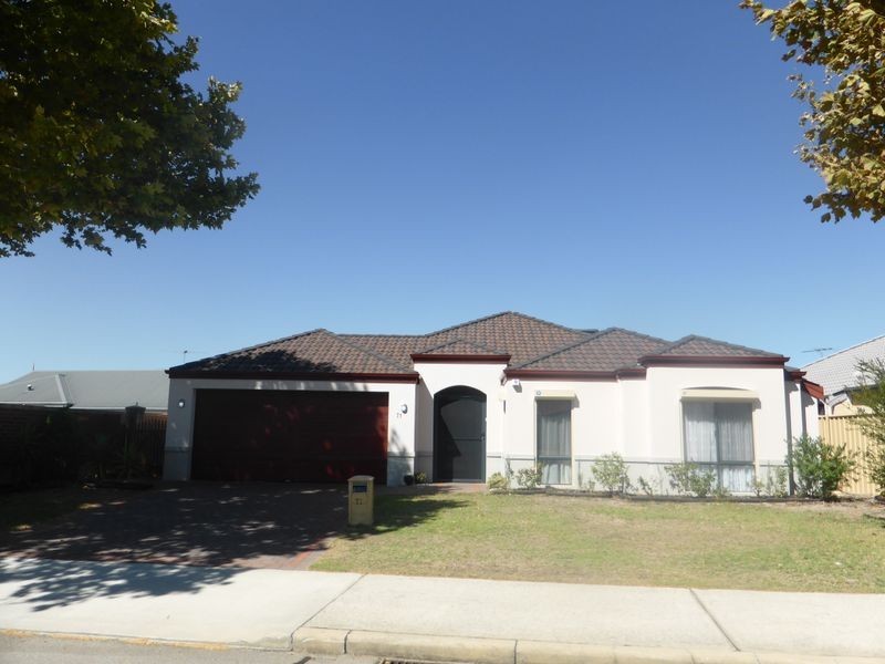 71 Towncentre Drive, Thornlie WA 6108