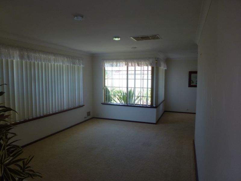 6 Pender Court, Thornlie WA 6108