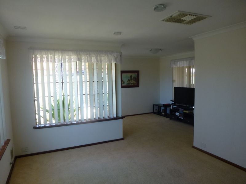 6 Pender Court, Thornlie WA 6108