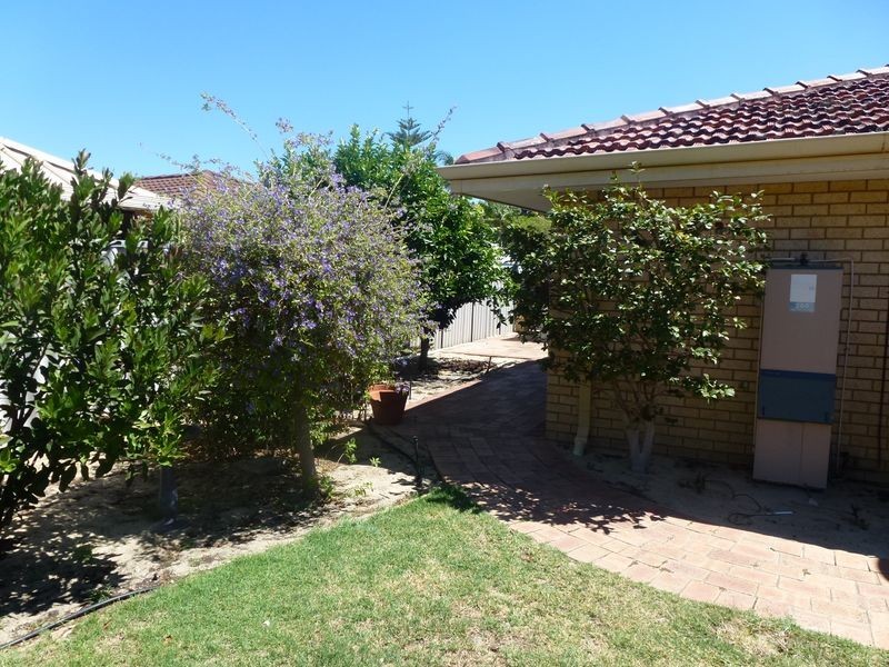 6 Pender Court, Thornlie WA 6108