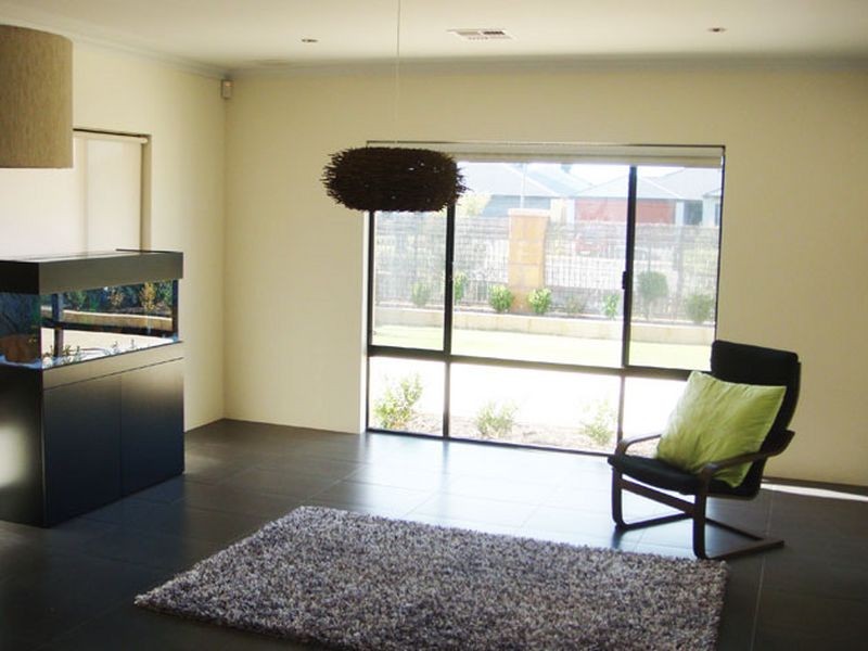 54 Hillhouse Way, Piara Waters WA 6112