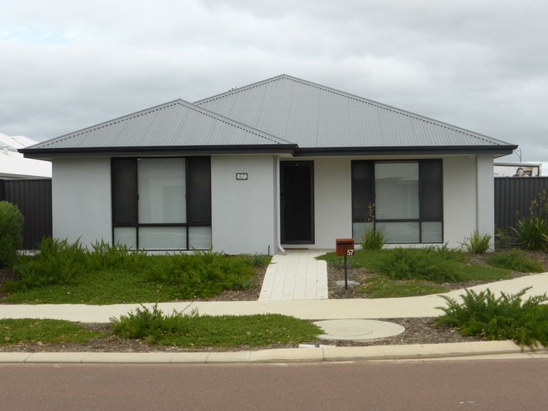 57 Silvershot Avenue, Harrisdale WA 6112