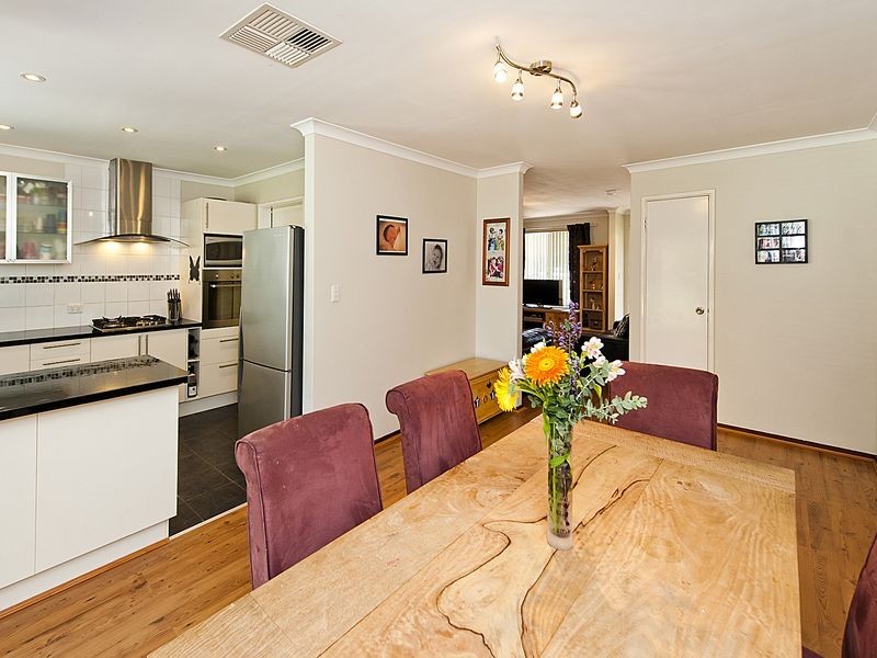 14 Rosella Place, Gosnells WA 6110