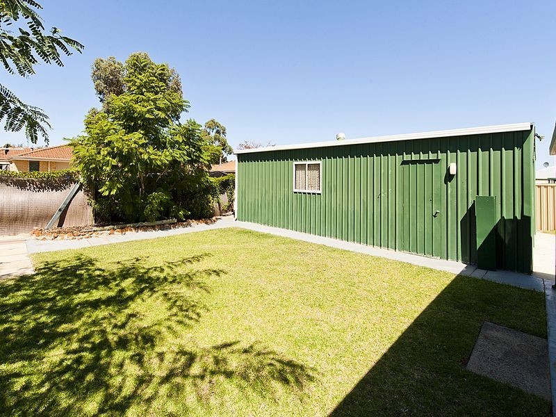 14 Rosella Place, Gosnells WA 6110