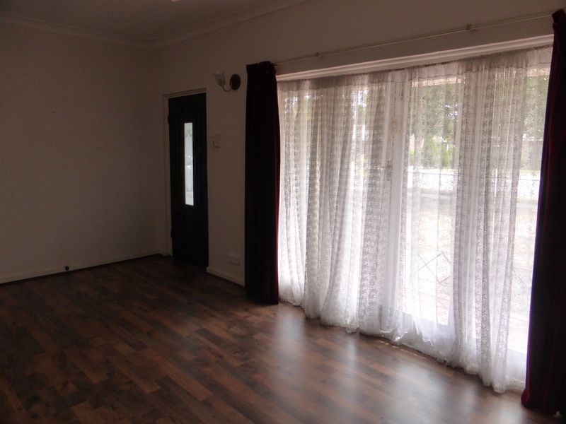 40 Berehaven Avenue, Thornlie WA 6108