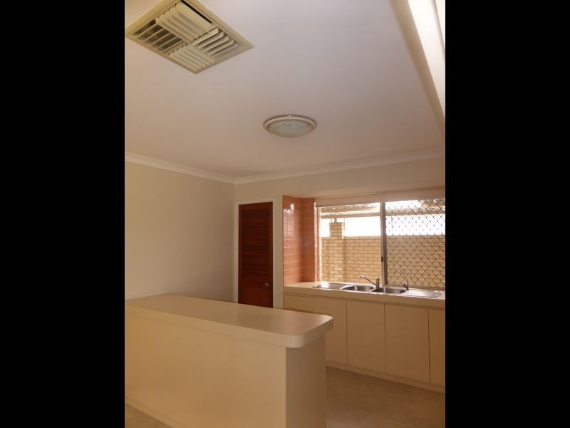 20a Nullagine Way, Gosnells WA 6110