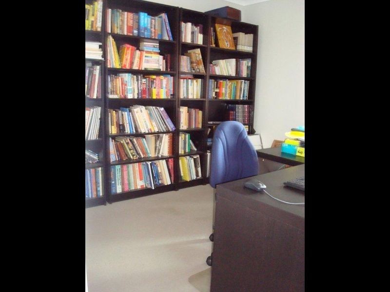 27 Bridal Crescent, Kenwick WA 6107